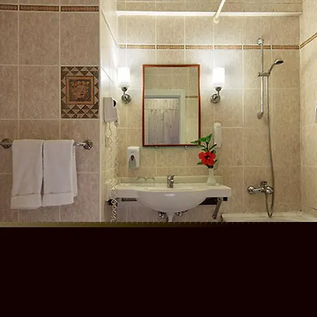Otel Armas Garden 4*